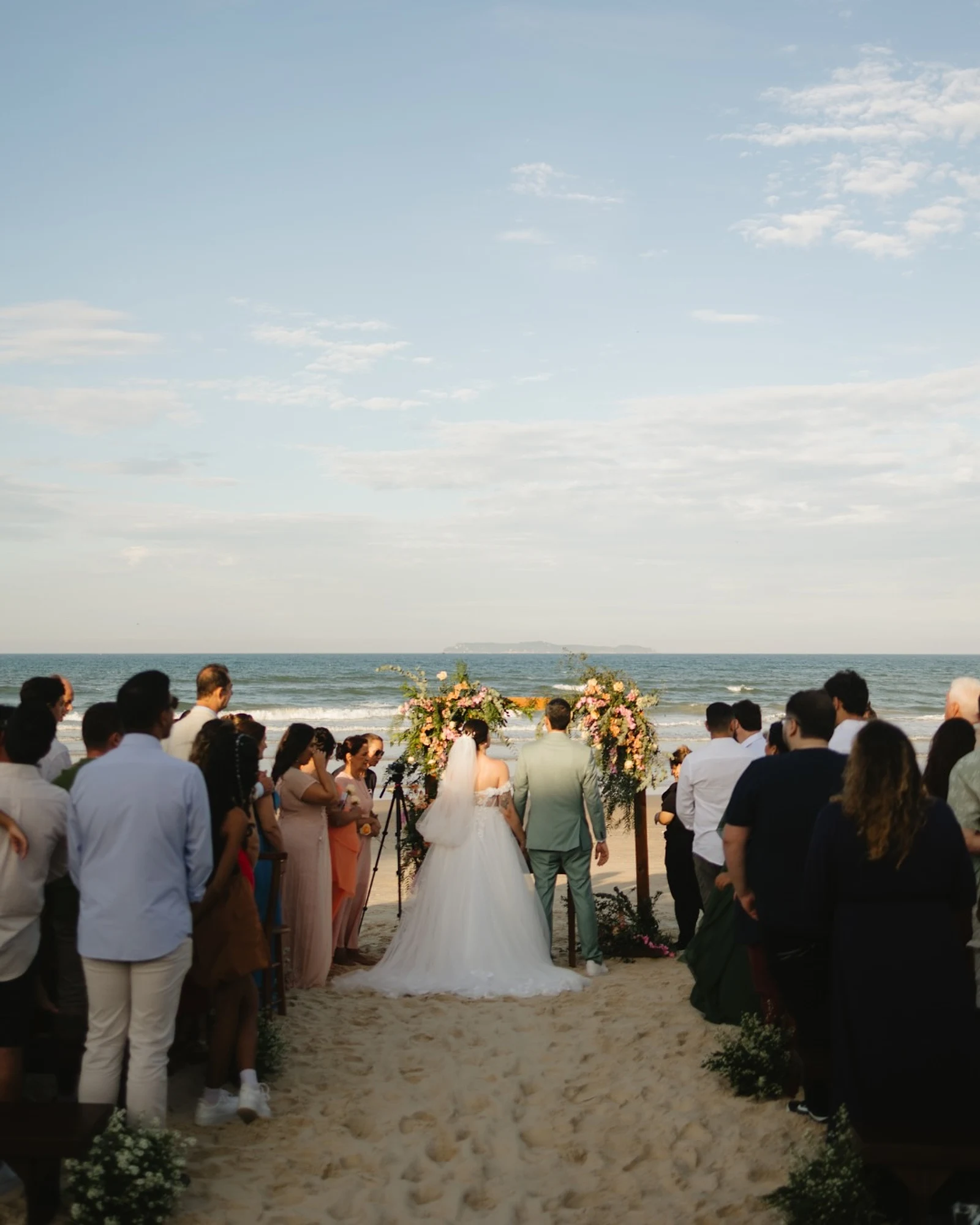Casamento na praia em Bombinhas, no Macuco Restaurante e Eventos